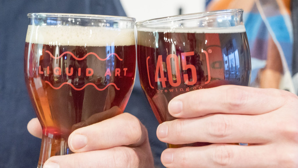 Cheers at 405 Brewing - photo by Dennis Spielman